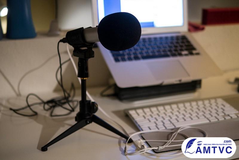 Mua micro thu âm cần kinh nghiệm gì